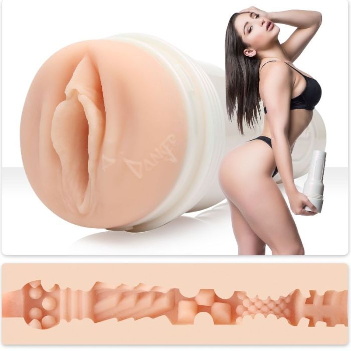 Fleshlight Girls Vagina Abella Danger